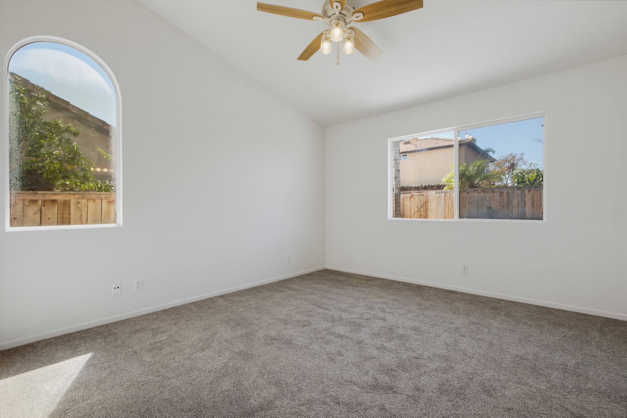 Virtual tour photo 30 of 56 for 575 Alta Meadow Ln