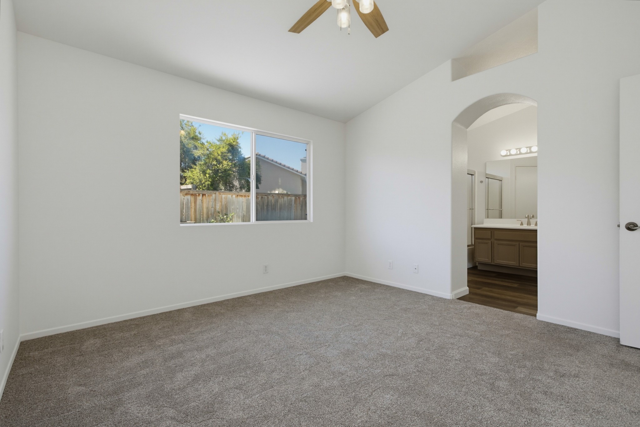 Virtual tour photo 31 of 56 for 575 Alta Meadow Ln