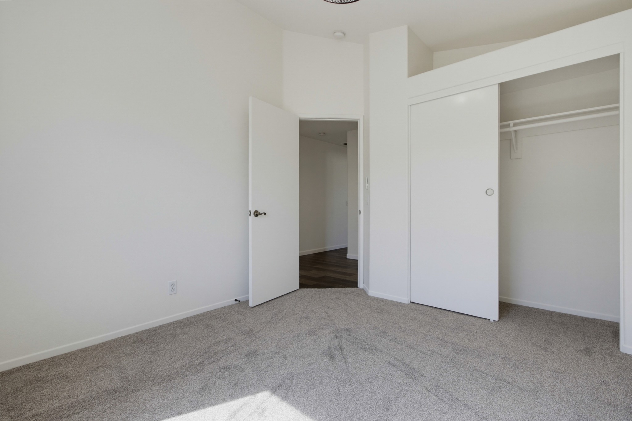 Virtual tour photo 42 of 56 for 575 Alta Meadow Ln