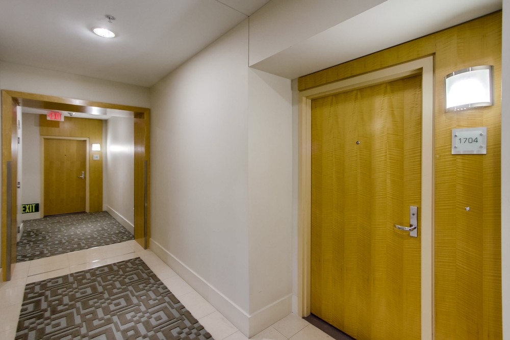 Virtual tour photo 7 of 93 for 575 Sixth Ave #1704