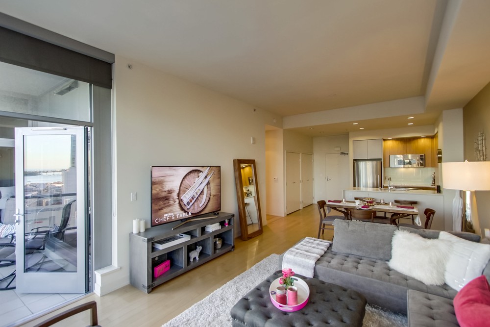 Virtual tour photo 15 of 93 for 575 Sixth Ave #1704