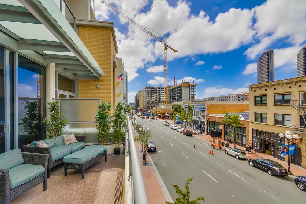 Virtual tour photo 9 of 60 for 575 Sixth Ave #202