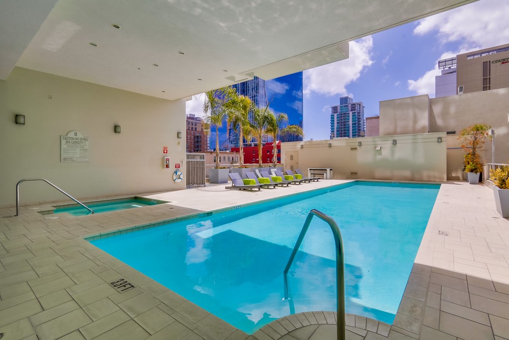 Virtual tour photo 58 of 60 for 575 Sixth Ave #202