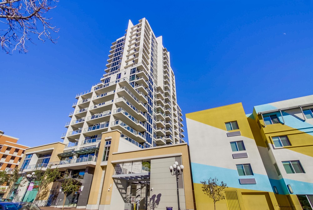 Virtual tour photo 1 of 41 for 575 Sixth Ave #902