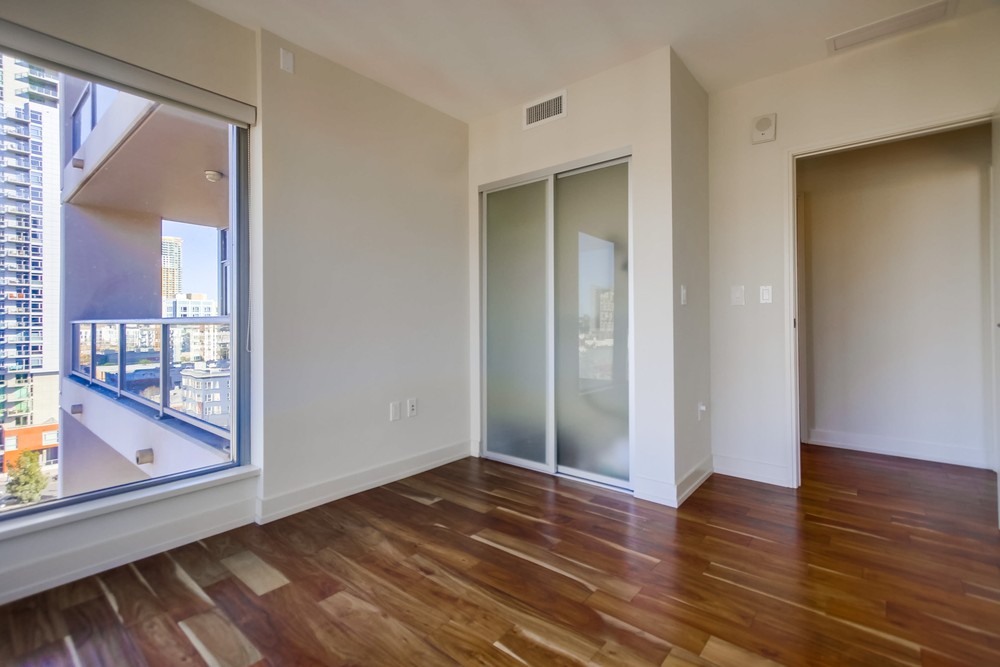 Virtual tour photo 28 of 41 for 575 Sixth Ave #902