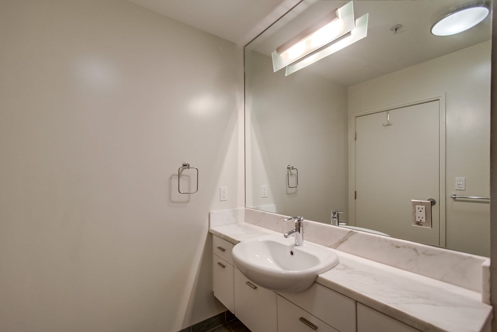 Virtual tour photo 31 of 41 for 575 Sixth Ave #902