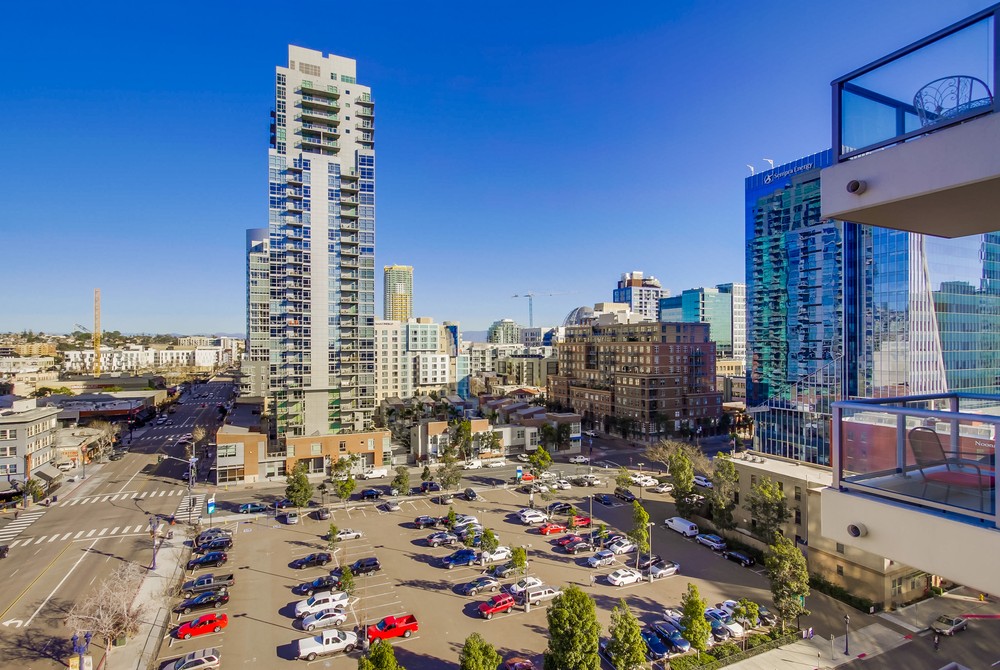 Virtual tour photo 38 of 41 for 575 Sixth Ave #902