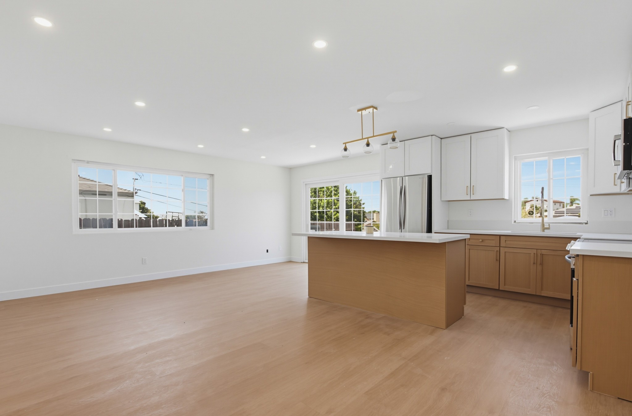 Virtual tour photo 9 of 44 for 5754 Potomac St