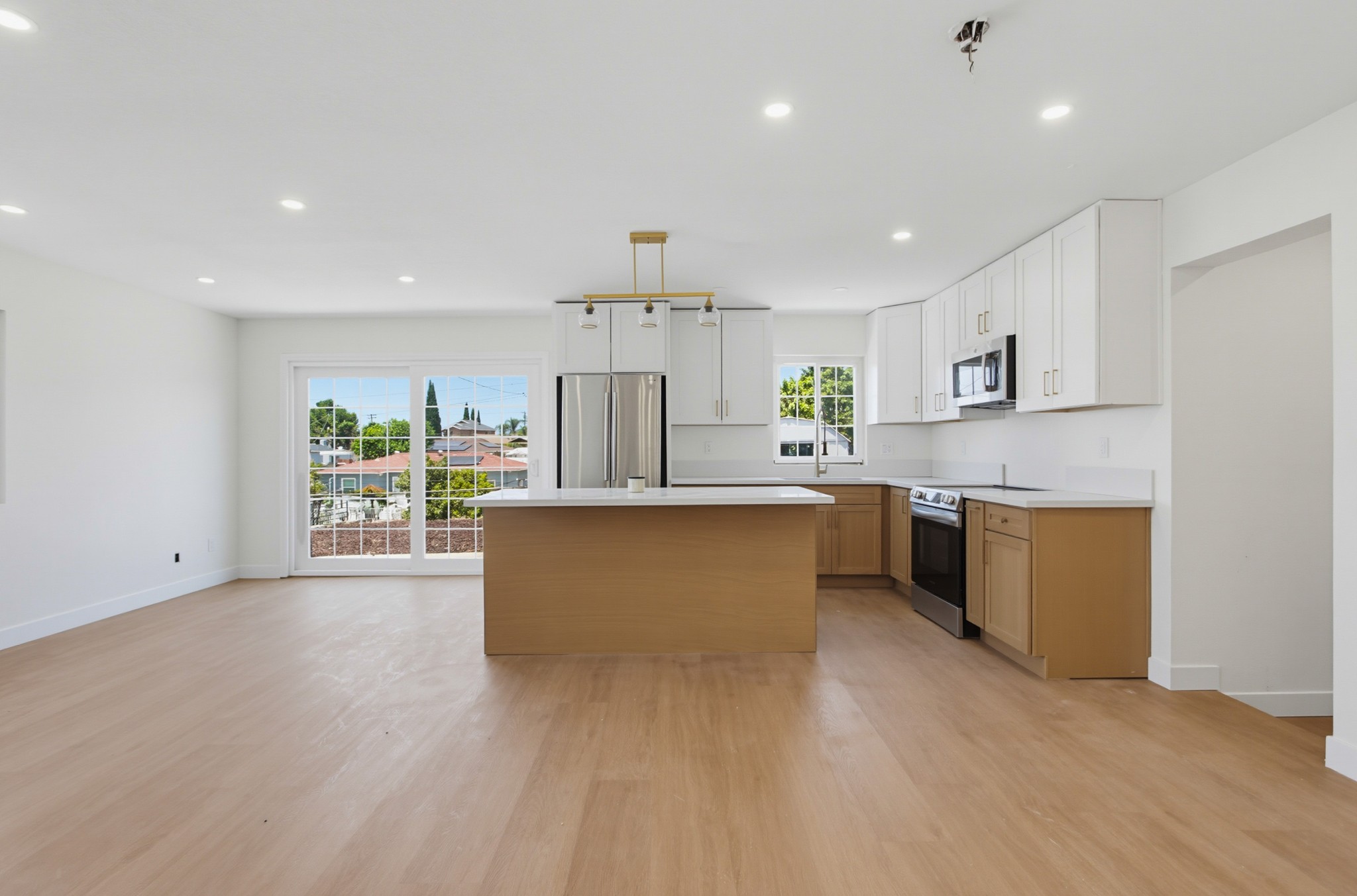 Virtual tour photo 10 of 44 for 5754 Potomac St