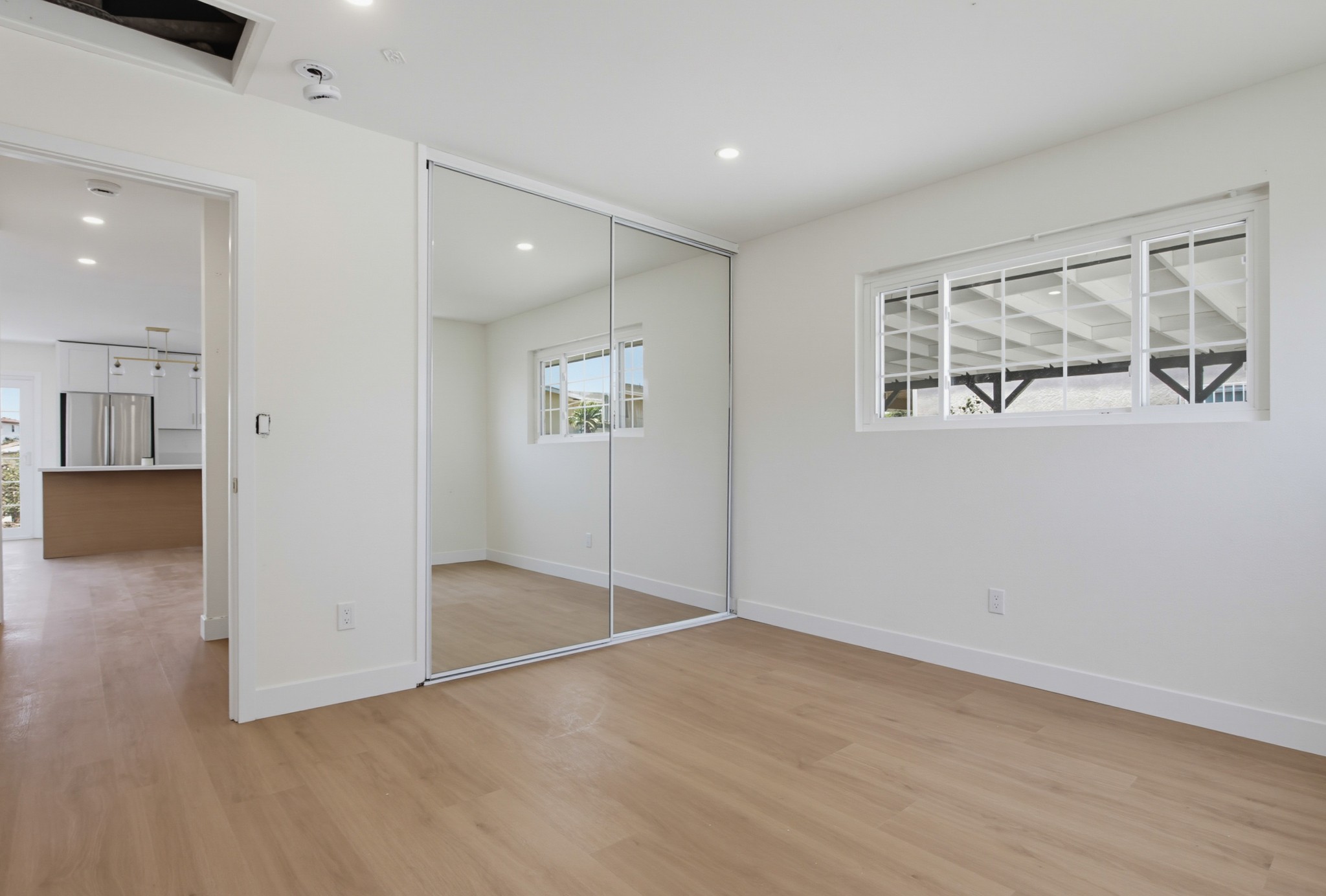 Virtual tour photo 27 of 44 for 5754 Potomac St