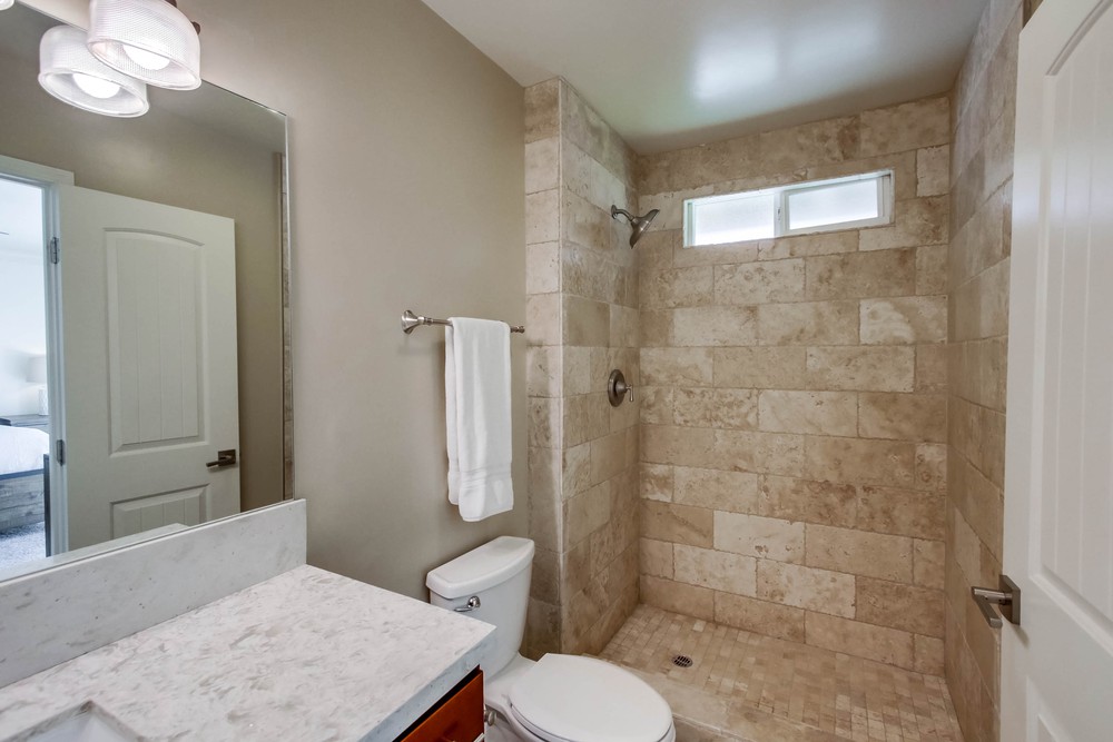 Virtual tour photo 32 of 51 for 5777 Bounty St