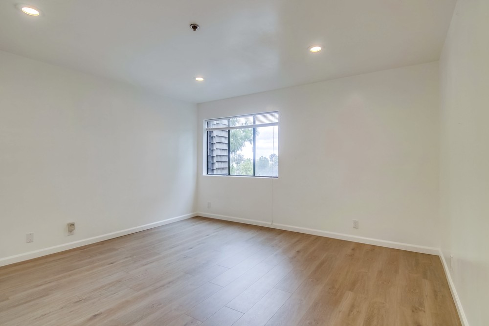 Virtual tour photo 20 of 35 for 5780 Friars Rd