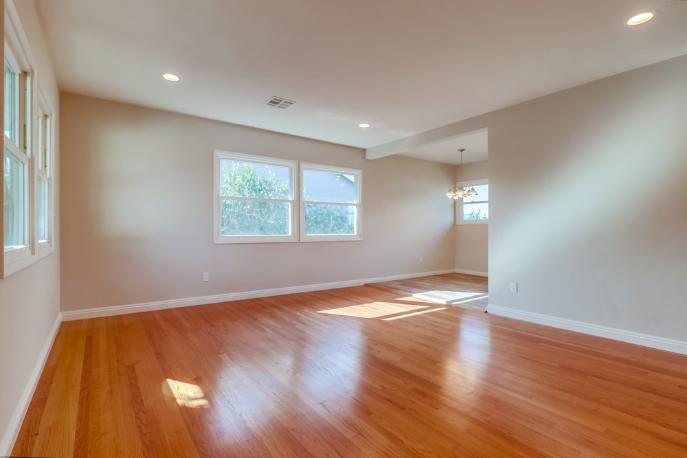 Virtual tour photo 10 of 44 for 57th St