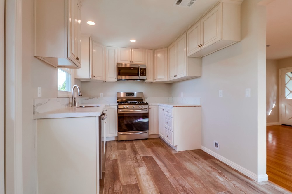 Virtual tour photo 15 of 44 for 57th St