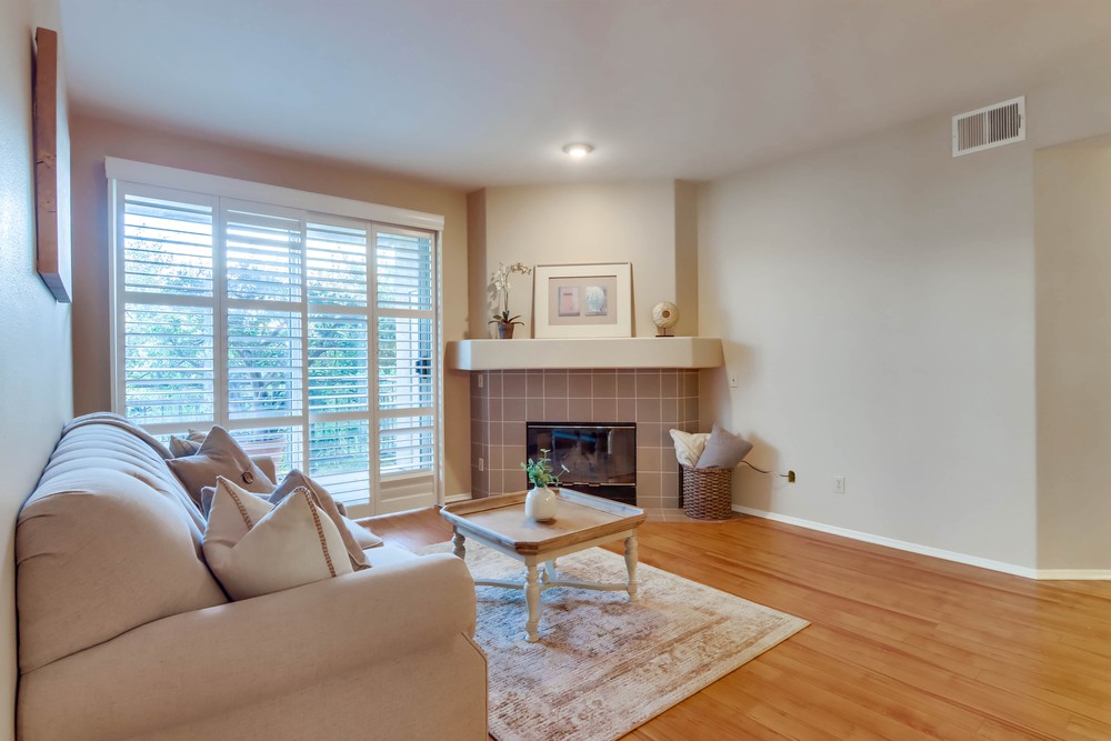 Virtual tour photo 7 of 40 for 580 Camino De La Reina UNIT 129
