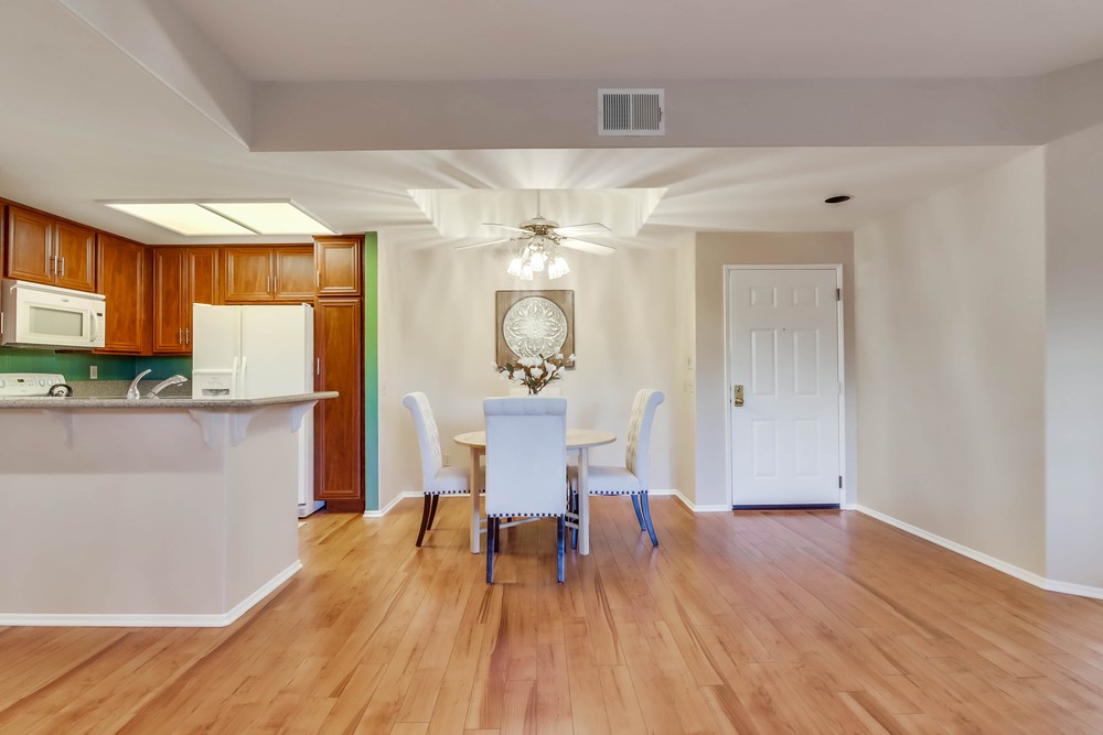 Virtual tour photo 12 of 40 for 580 Camino De La Reina UNIT 129