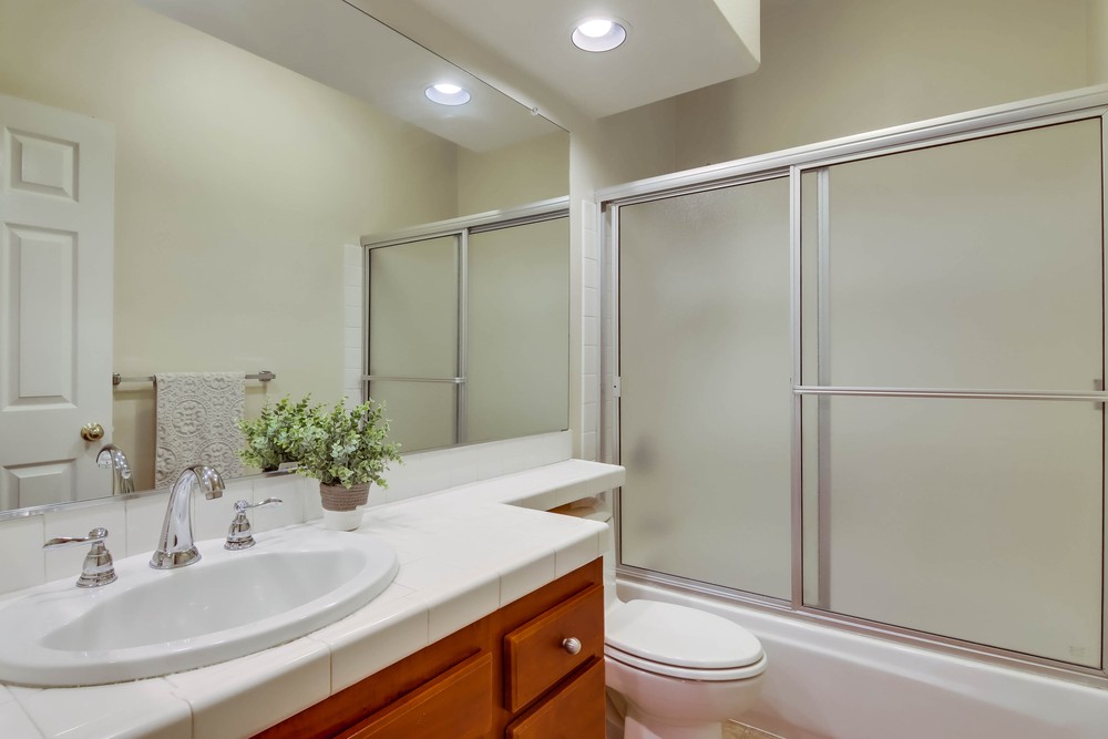 Virtual tour photo 23 of 40 for 580 Camino De La Reina UNIT 129