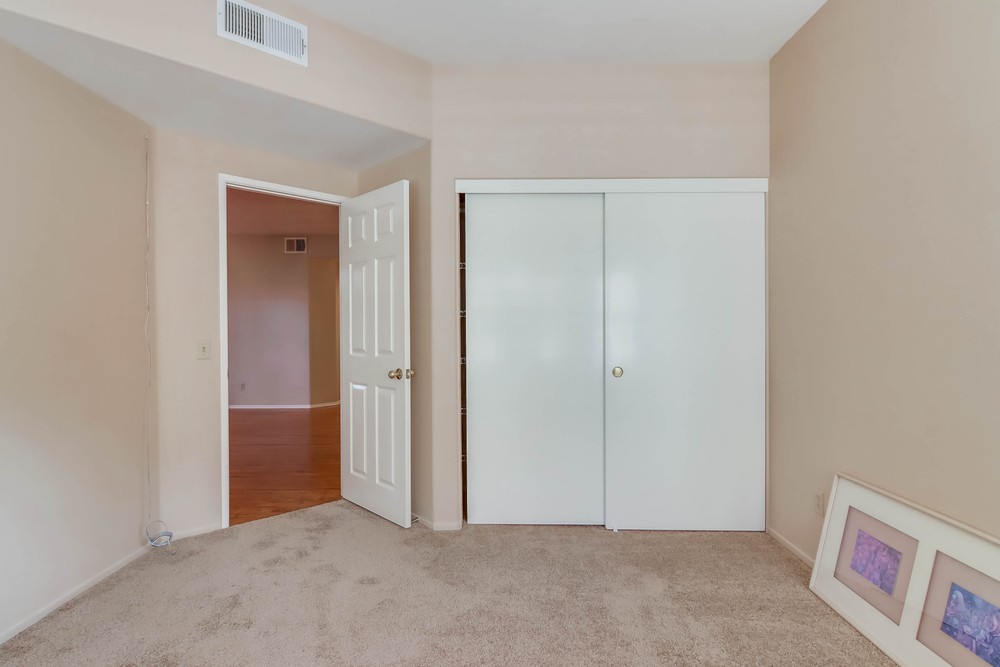Virtual tour photo 27 of 40 for 580 Camino De La Reina UNIT 129