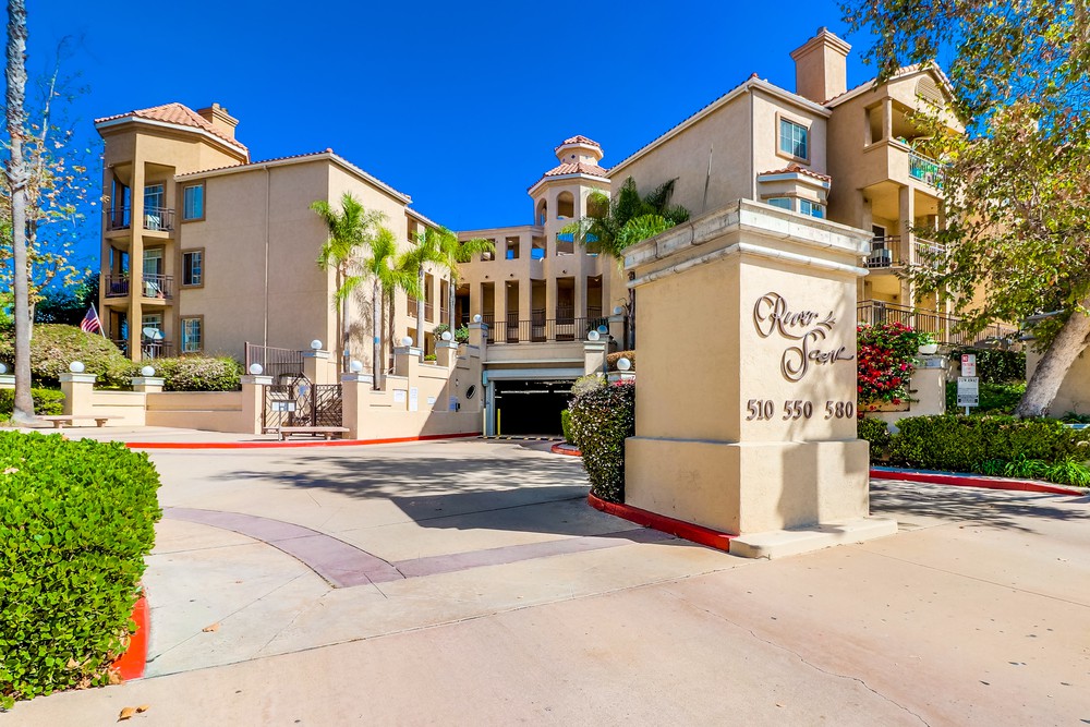 Virtual tour photo 1 of 34 for 580 Camino De La Reina
