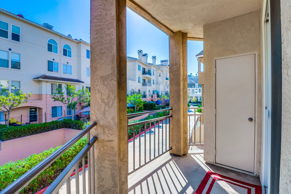 Virtual tour photo 24 of 34 for 580 Camino De La Reina