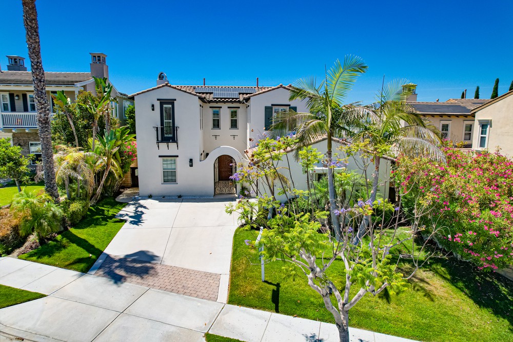 Virtual tour photo 1 of 38 for 5804 Blazing Star Ln