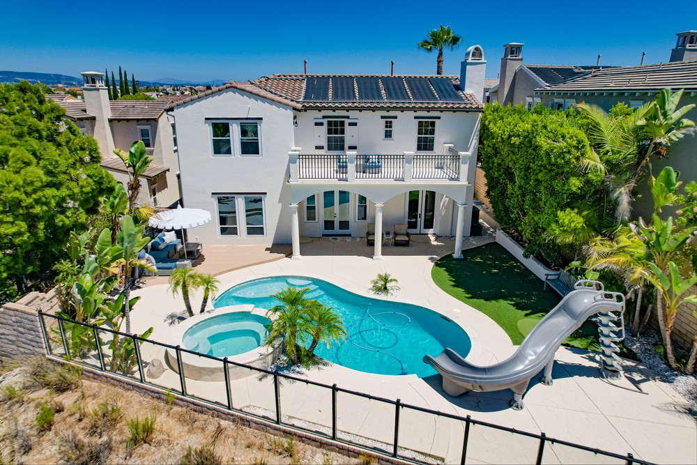Virtual tour photo 14 of 38 for 5804 Blazing Star Ln