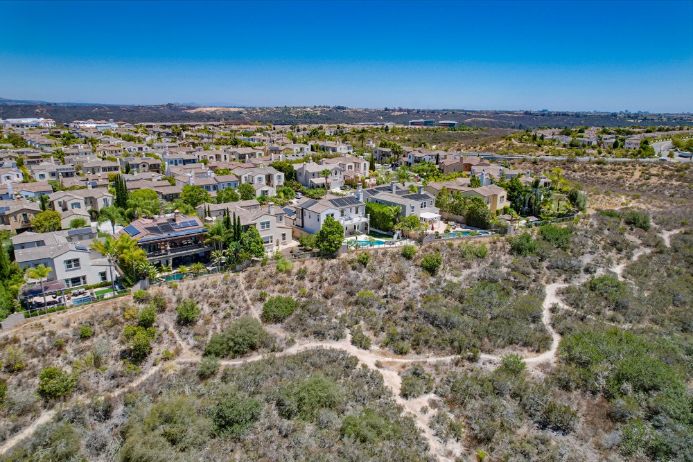 Virtual tour photo 27 of 38 for 5804 Blazing Star Ln