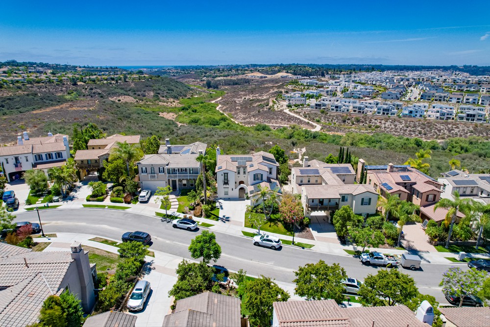 Virtual tour photo 32 of 38 for 5804 Blazing Star Ln