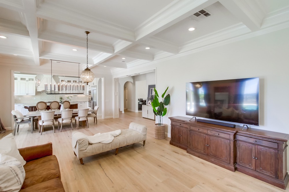 Virtual tour photo 14 of 82 for 5804 Blazing Star Ln