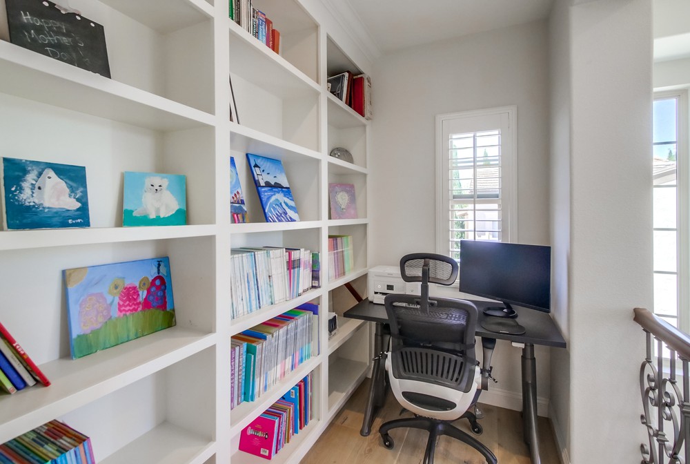 Virtual tour photo 33 of 82 for 5804 Blazing Star Ln