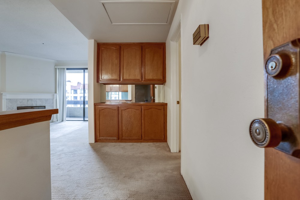 Virtual tour photo 8 of 36 for 5805 Friars Rd APT 2306