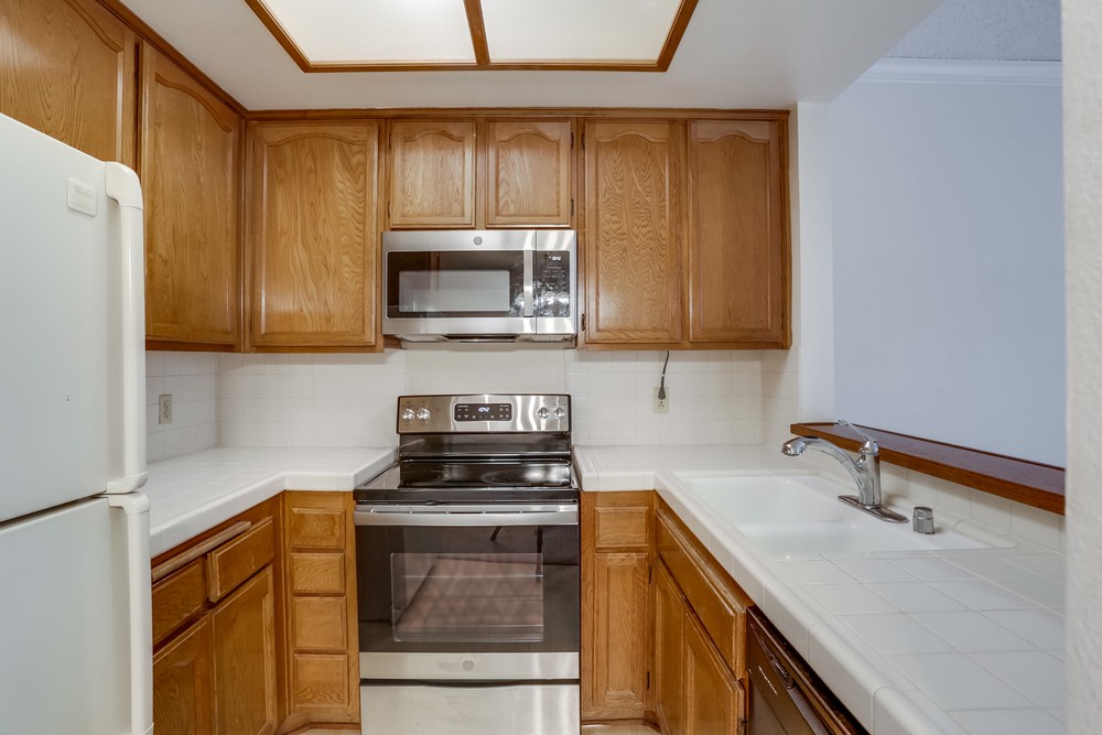 Virtual tour photo 22 of 36 for 5805 Friars Rd APT 2306