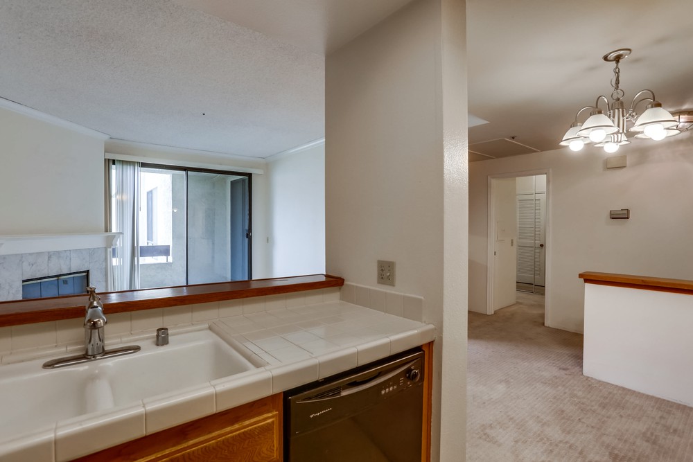 Virtual tour photo 24 of 36 for 5805 Friars Rd APT 2306