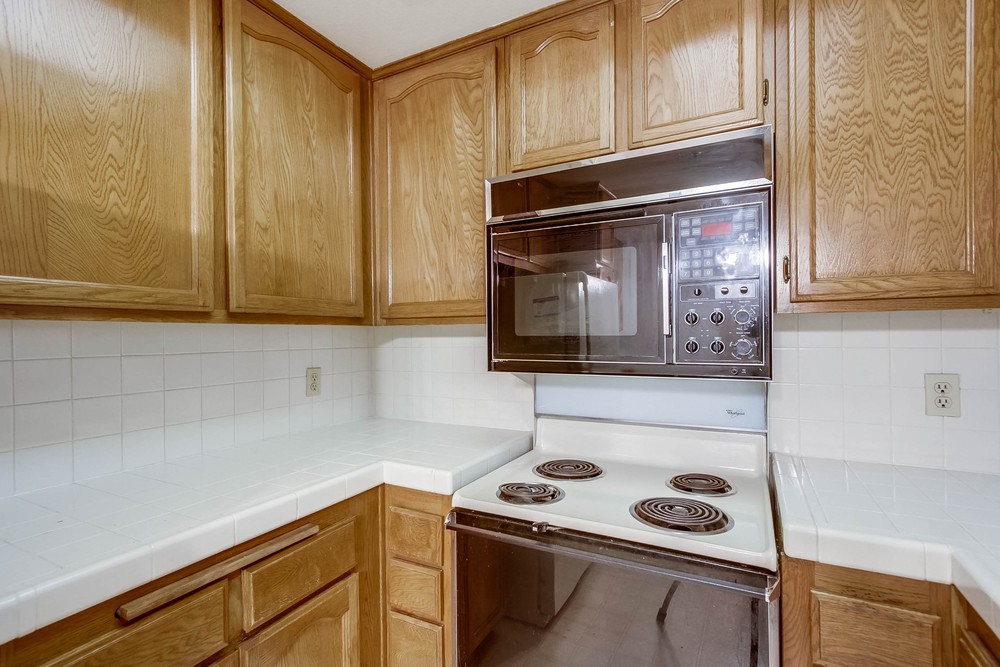 Virtual tour photo 16 of 34 for 5805 Friars Rd APT 2306