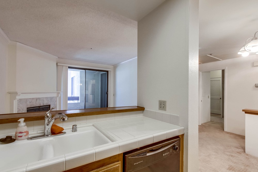 Virtual tour photo 18 of 34 for 5805 Friars Rd APT 2306