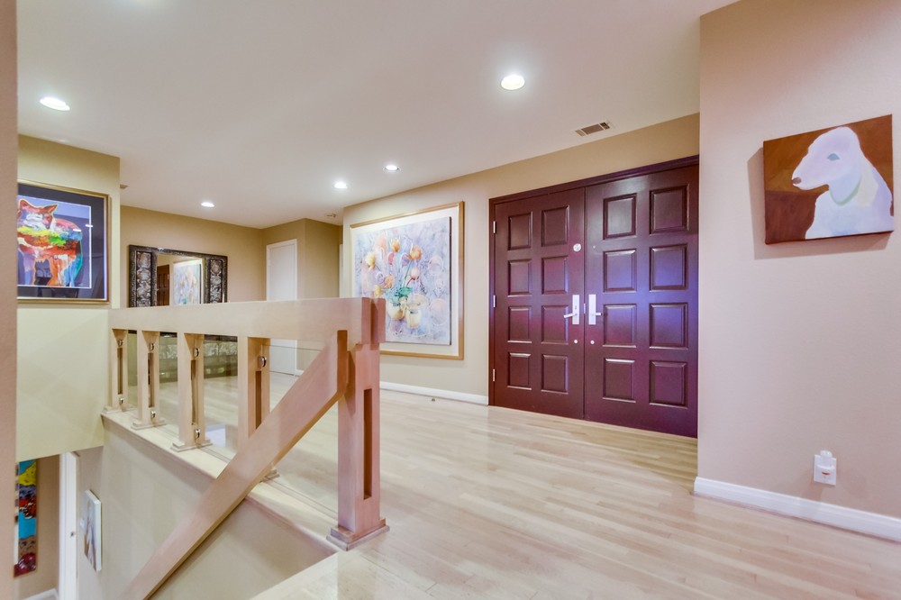 Virtual tour photo 14 of 90 for 5806 Ridgemoor Drive