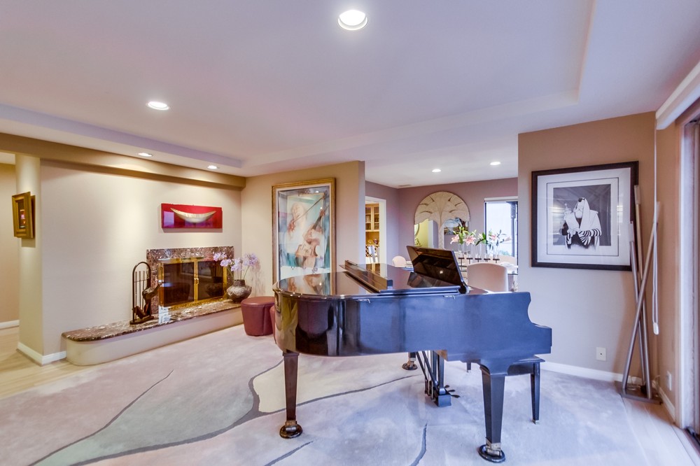 Virtual tour photo 17 of 90 for 5806 Ridgemoor Drive