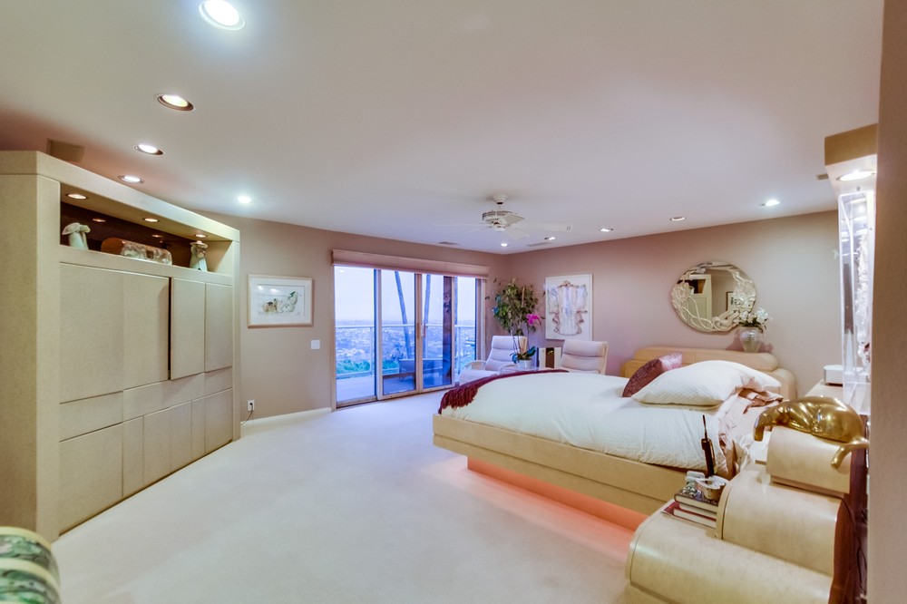Virtual tour photo 29 of 90 for 5806 Ridgemoor Drive