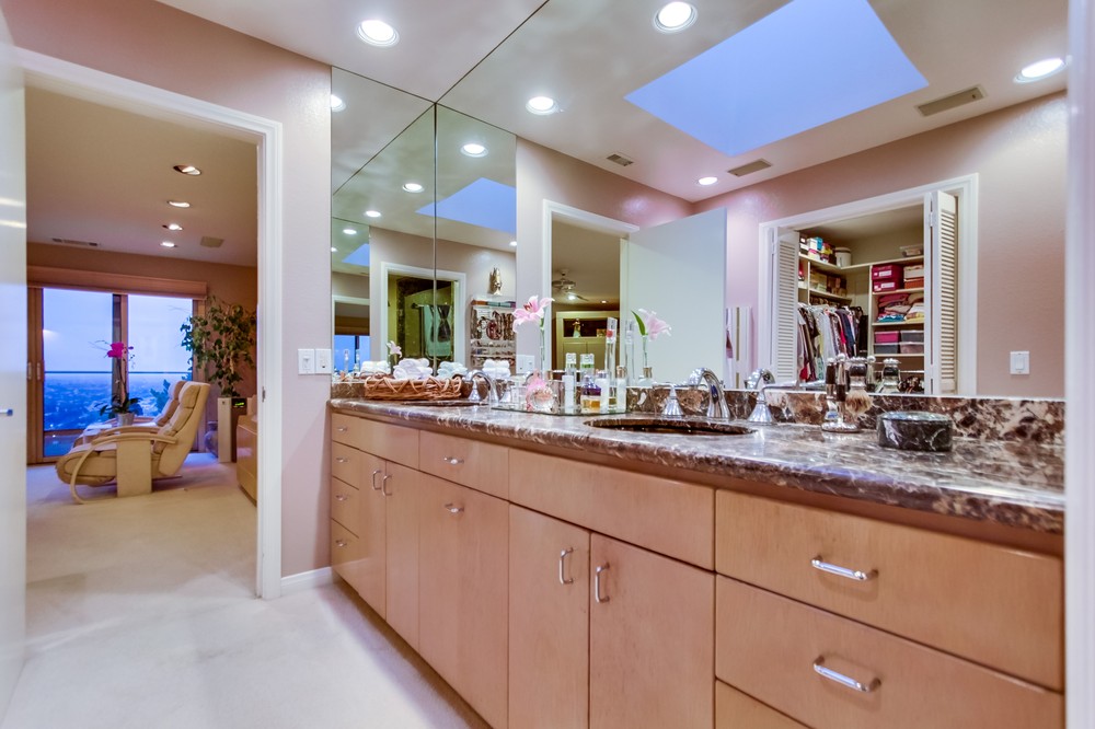 Virtual tour photo 34 of 90 for 5806 Ridgemoor Drive