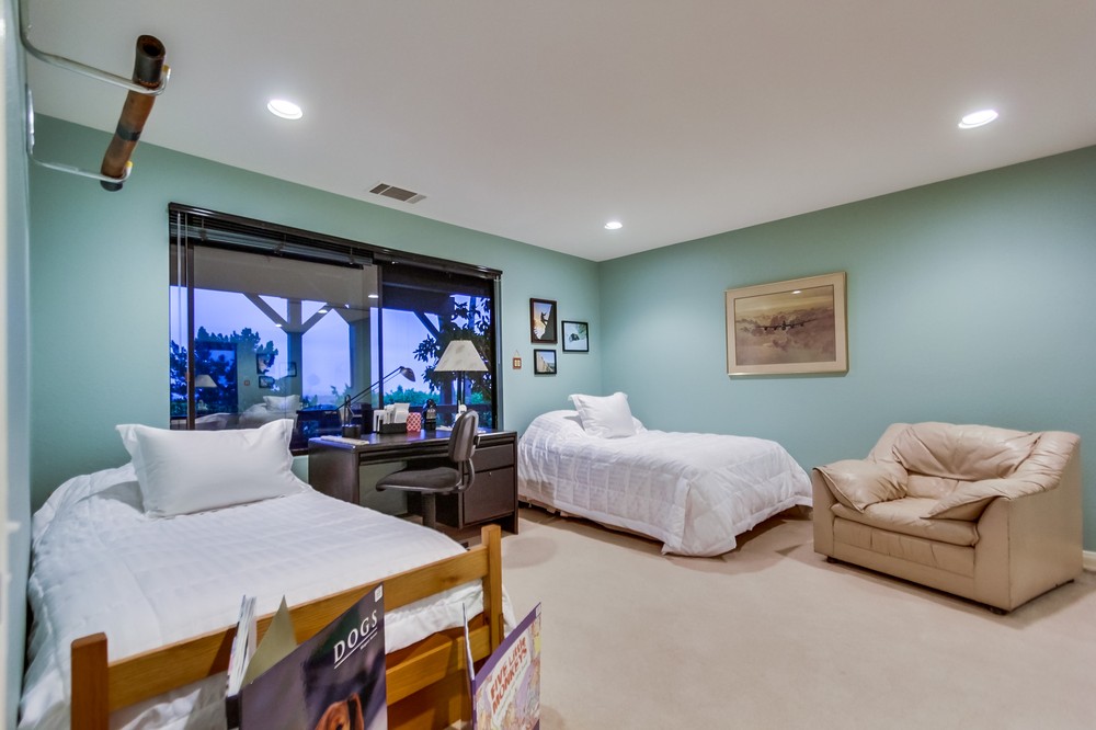 Virtual tour photo 53 of 90 for 5806 Ridgemoor Drive
