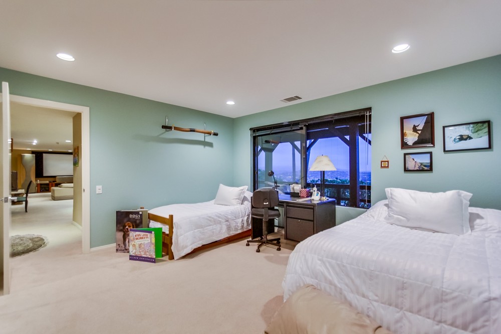 Virtual tour photo 54 of 90 for 5806 Ridgemoor Drive
