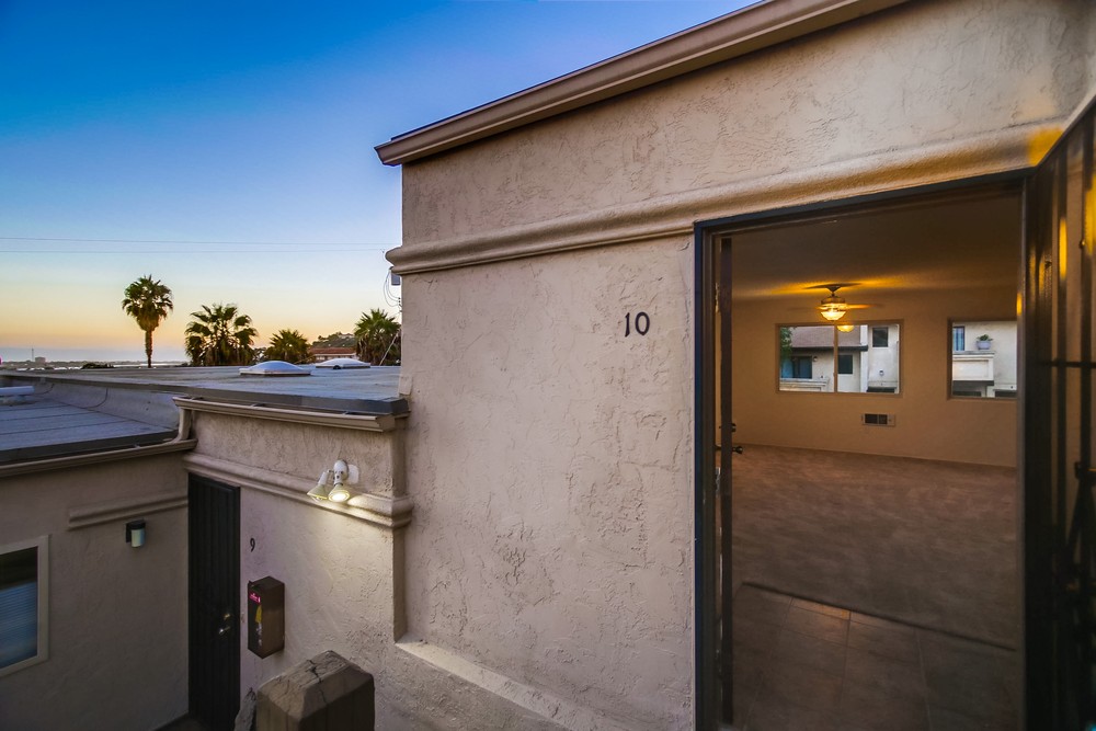 Virtual tour photo 12 of 77 for 5810 Riley St #7