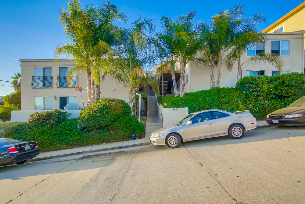 Virtual tour photo 52 of 77 for 5810 Riley St #7