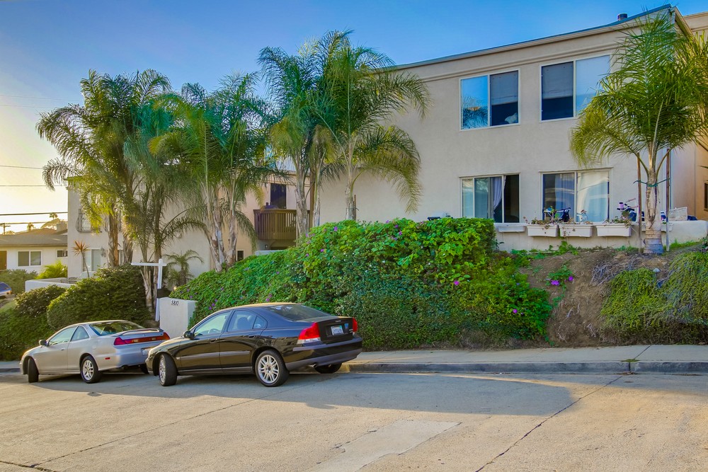 Virtual tour photo 56 of 77 for 5810 Riley St #7