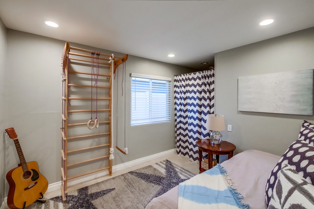 Virtual tour photo 41 of 65 for 5818 Mott St