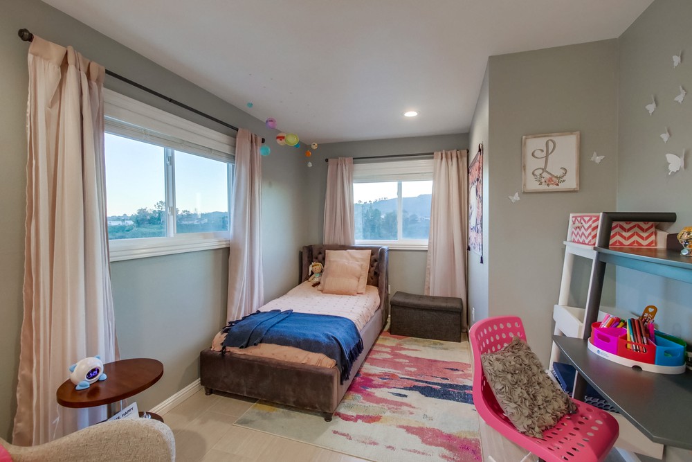 Virtual tour photo 49 of 65 for 5818 Mott St