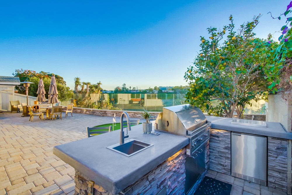 Virtual tour photo 64 of 65 for 5818 Mott St