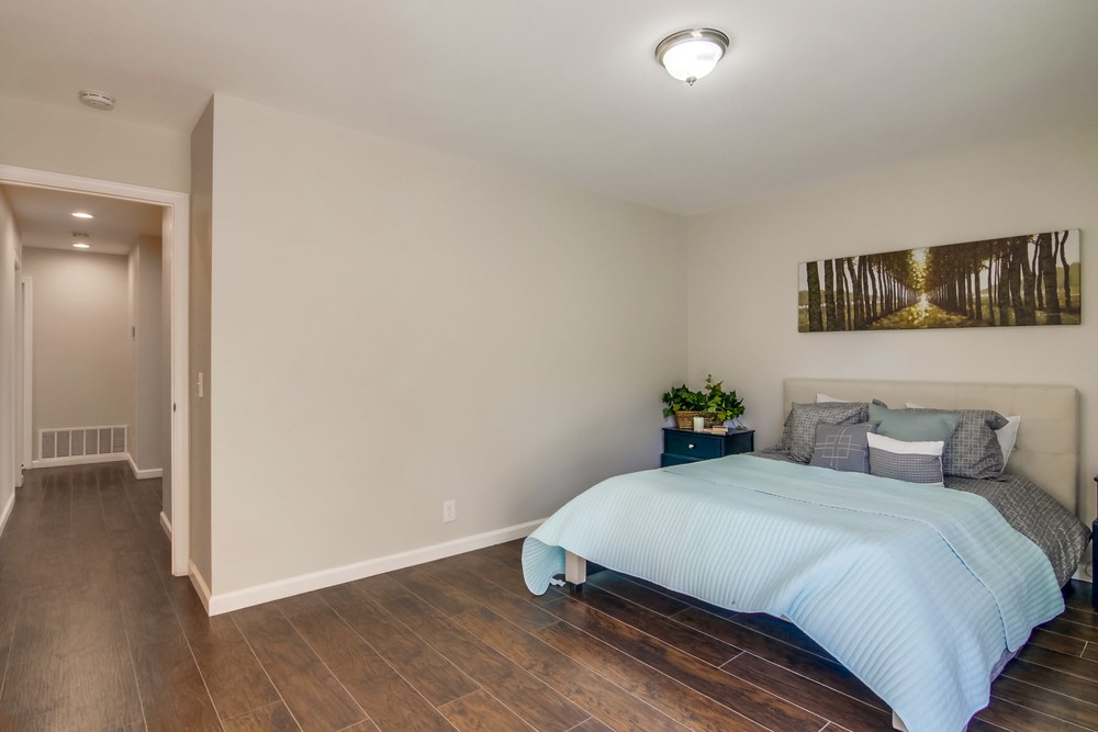 Virtual tour photo 31 of 49 for 5825 Cervantes Ave