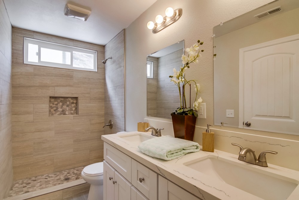 Virtual tour photo 33 of 49 for 5825 Cervantes Ave