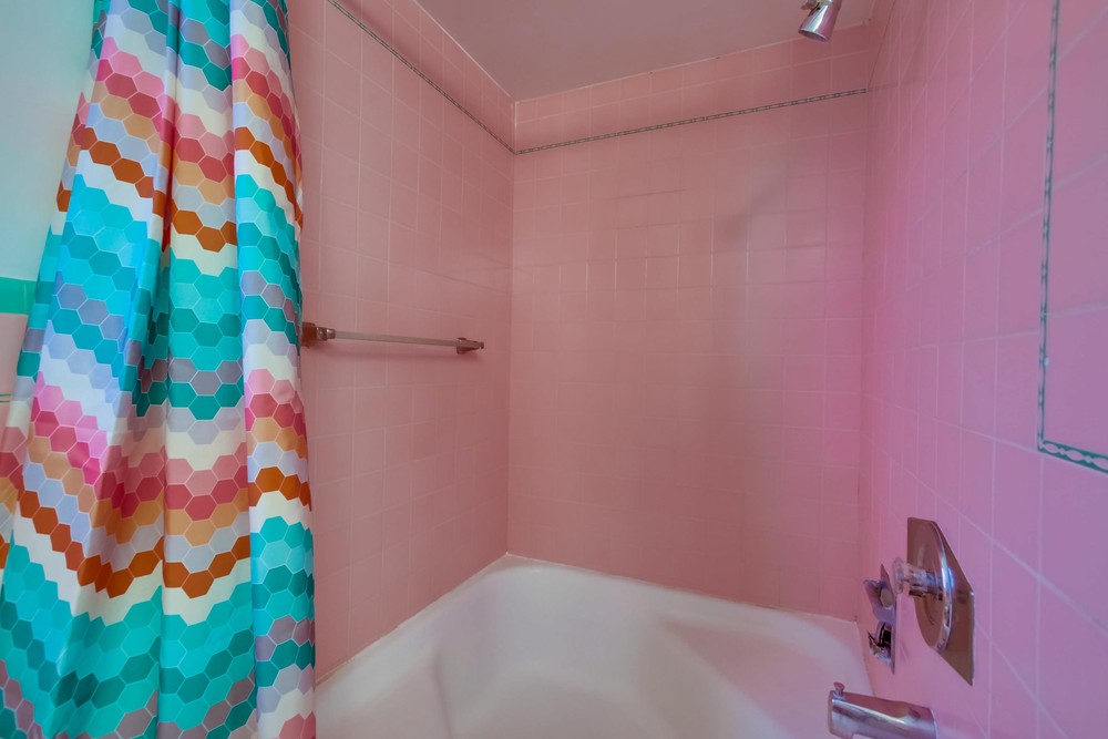 Virtual tour photo 31 of 60 for 5834 Adelaide Ave